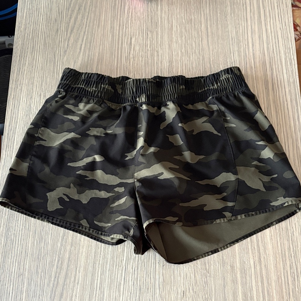 Camo Athletic Running Shorts Women’s Large 3” Inseam Elastic Waist